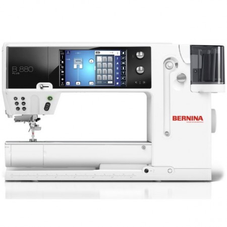 Швейно-вышивальная машина Bernina 880 Plus